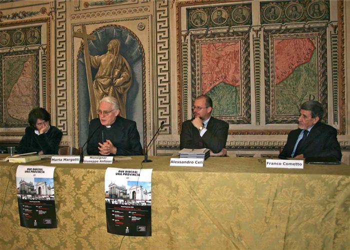 Due diocesi, una provincia